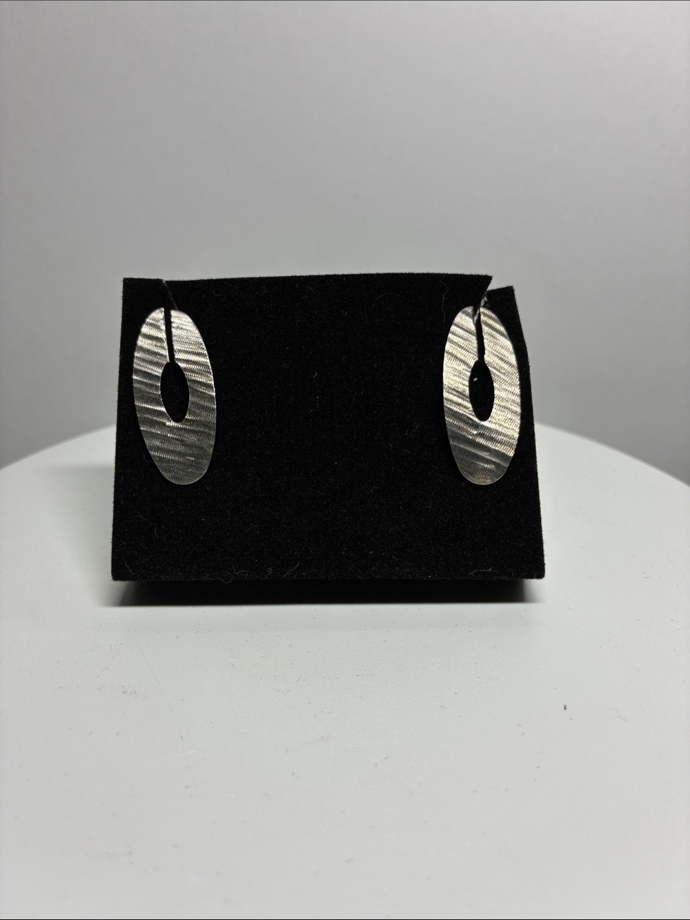 Vintage Paulo Romeo (P.R.EX) Italian 925 Sterling SilverTextured Earrings